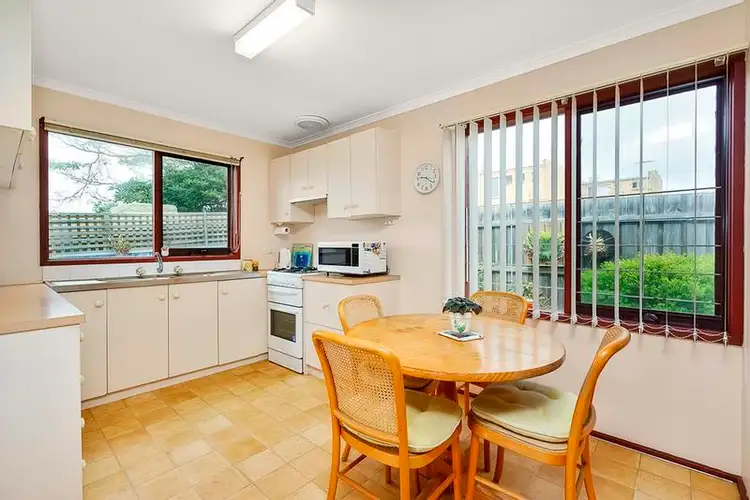 Fourth view of Homely unit listing, 2/4 Lawrence Avenue, Aspendale VIC 3195