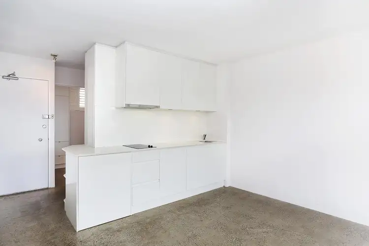 Third view of Homely apartment listing, 8G/85 Elizabeth Bay Road, Elizabeth Bay NSW 2011