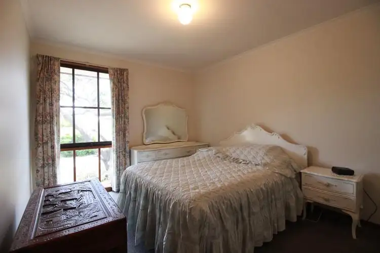 Fifth view of Homely unit listing, 1/55 Collins Crescent, Berwick VIC 3806