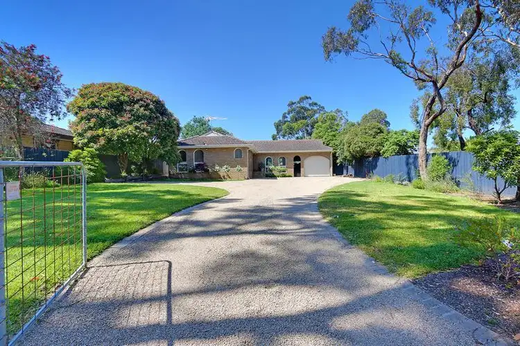 4 Heron Street, Mount Eliza VIC 3930