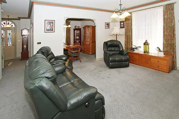 Fourth view of Homely townhouse listing, 2/110 Bradshaw Street, Essendon VIC 3040