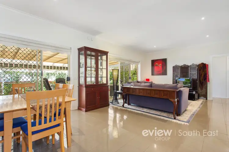 Sixth view of Homely house listing, 2 Hedgeley Dr, Berwick VIC 3806