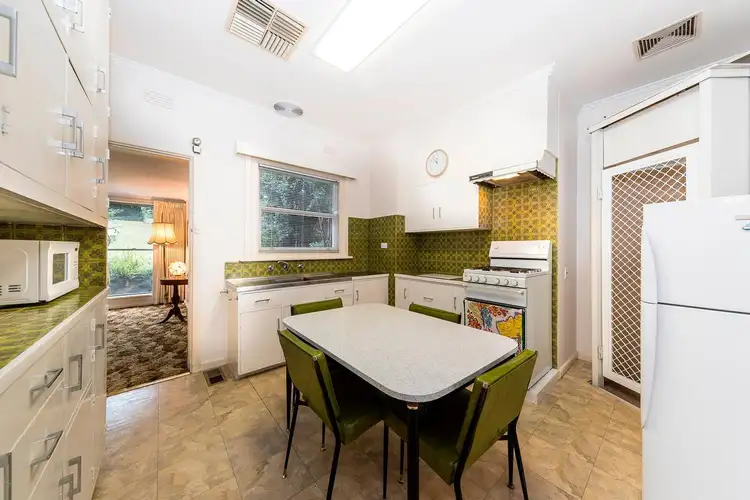 Fifth view of Homely house listing, 15 Hillsyde Parade, Strathmore VIC 3041