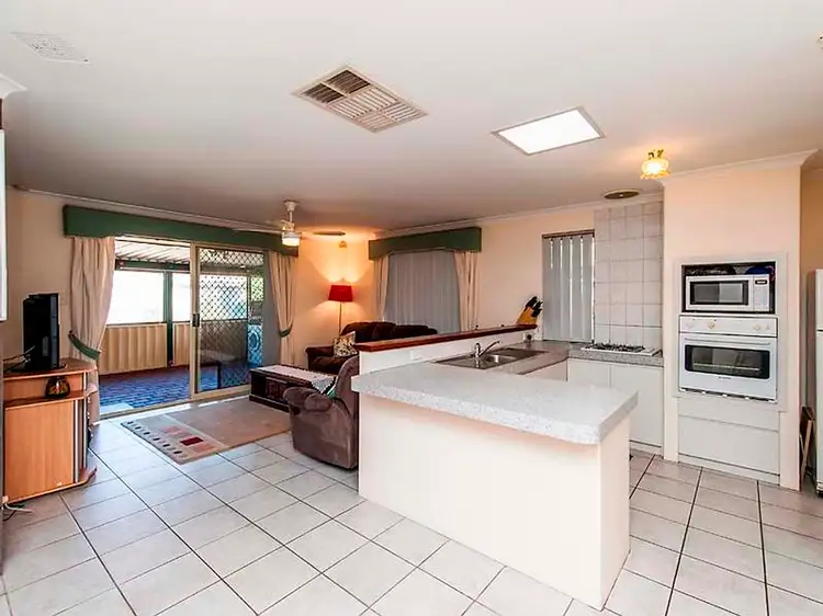 Fifth view of Homely house listing, 6 Breton Court, Ballajura WA 6066