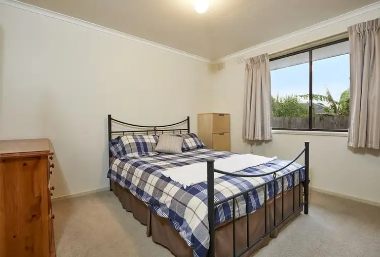 Sixth view of Homely house listing, 3 Albany Drive, Mulgrave VIC 3170