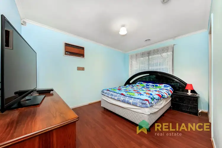 Sixth view of Homely house listing, 25 Ravenslea Crescent, Deer Park VIC 3023