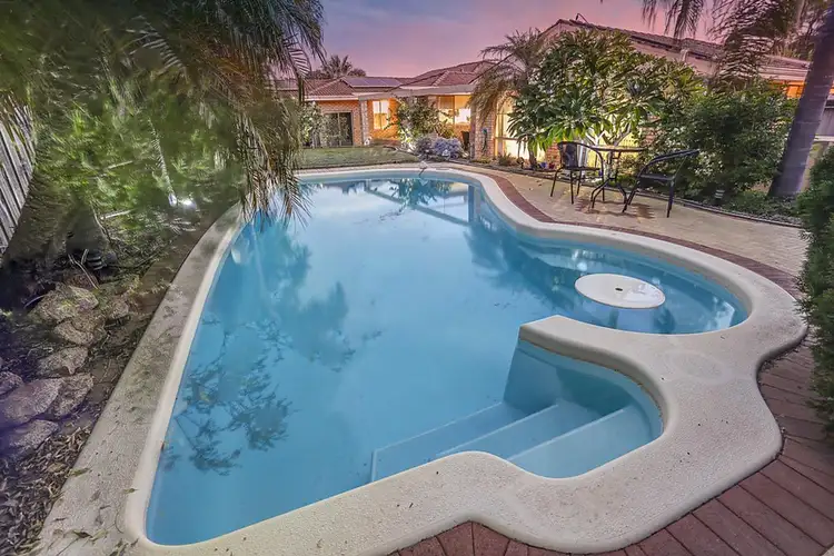 15 Southern Terrace, Connolly WA 6027