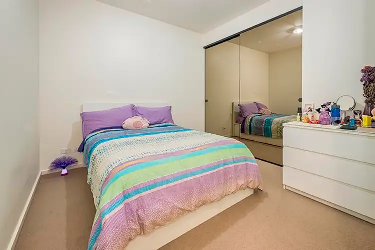 Fourth view of Homely apartment listing, 7.8/25 Therry Street, Melbourne VIC 3000