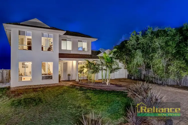 Second view of Homely house listing, 7 Peppercorn Court, Sanctuary Lakes VIC 3030