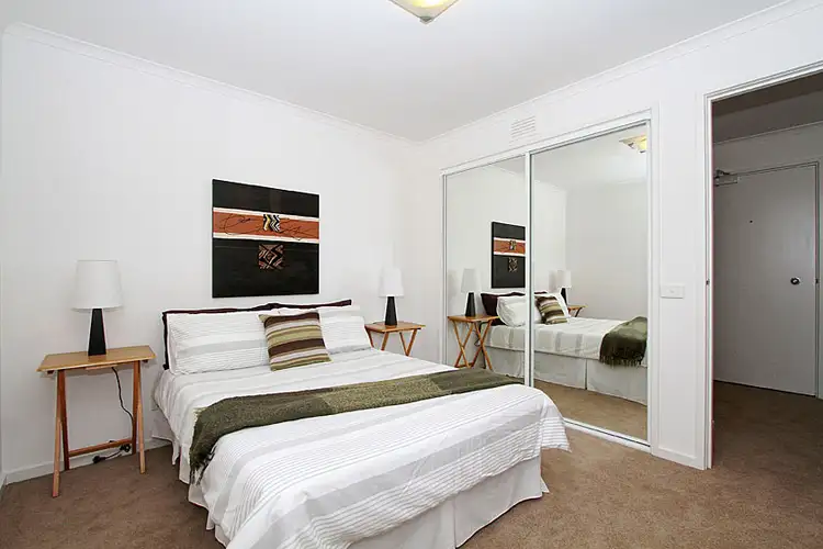 Fifth view of Homely apartment listing, 4/118 Dudley St, West Melbourne VIC 3003