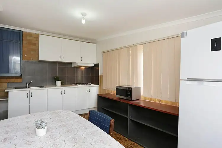 Fourth view of Homely house listing, 3 Silvester Crescent, St Albans VIC 3021