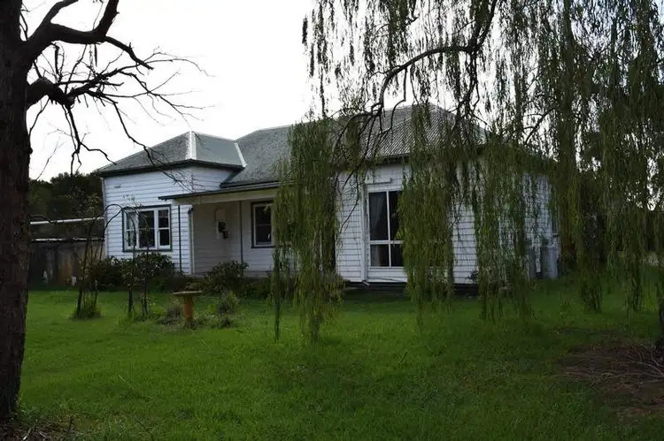 185 KOO WEE RUP - LONGWARRY ROAD, Koo Wee Rup VIC 3981