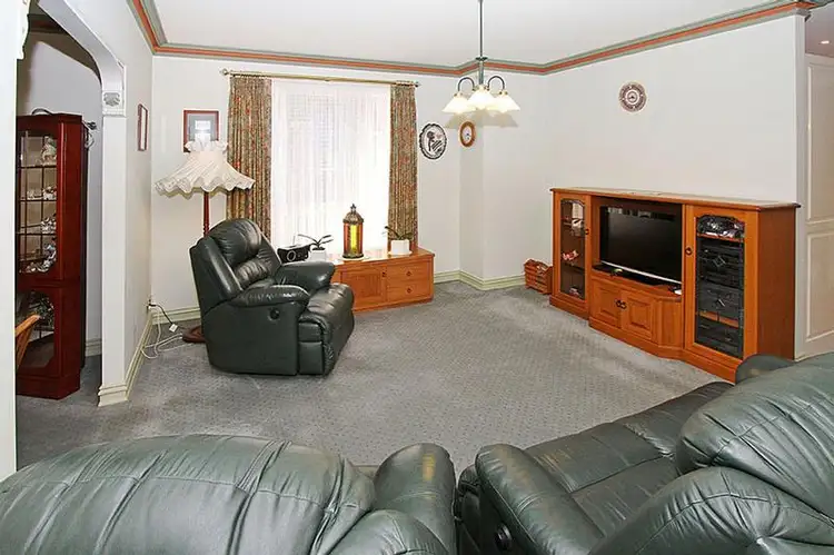 Fifth view of Homely townhouse listing, 2/110 Bradshaw Street, Essendon VIC 3040