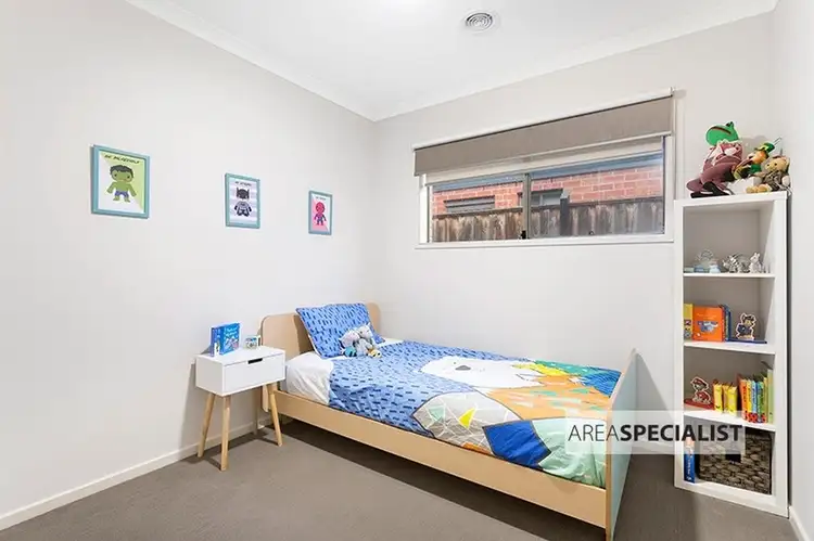 Sixth view of Homely house listing, 7 Dahlia Crescent, Keysborough VIC 3173