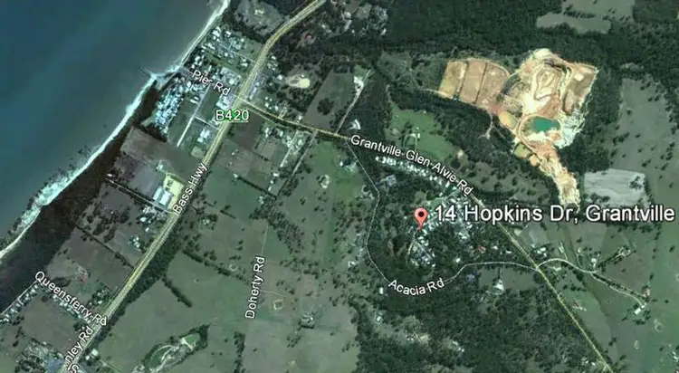 14 HOPKINS DRIVE, Grantville VIC 3984