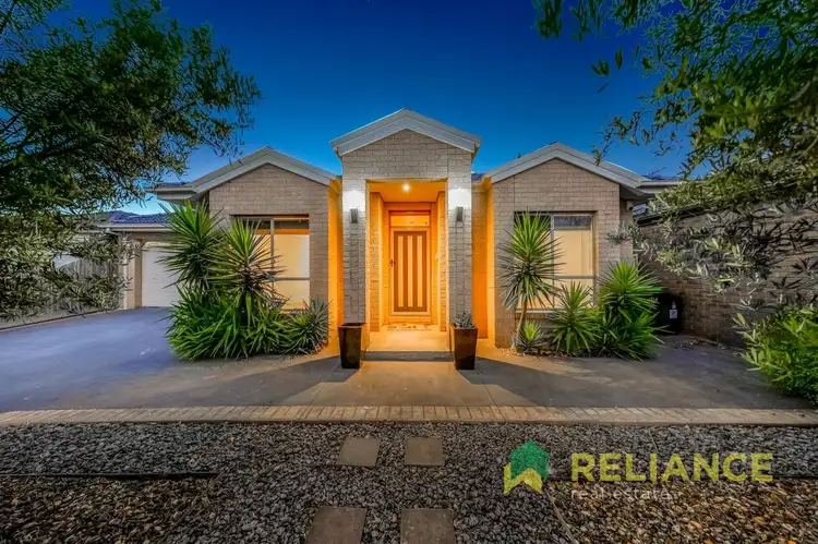 Second view of Homely house listing, 6 Pringreen Court, Tarneit VIC 3029