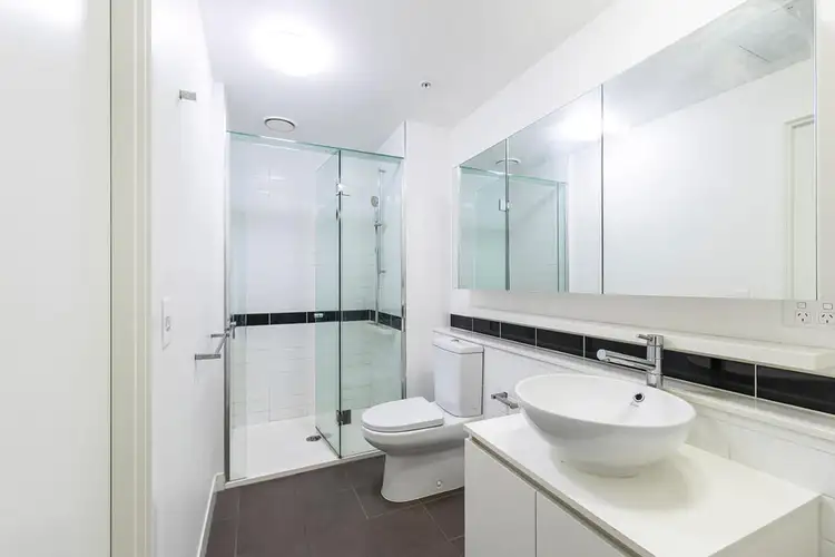 Fifth view of Homely apartment listing, 3204/350 William Street, Melbourne VIC 3000