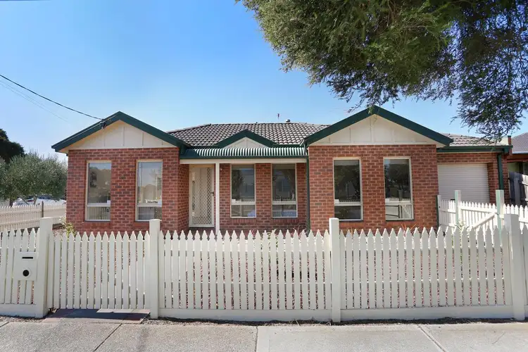 1/72 Darnley Street, Braybrook VIC 3019