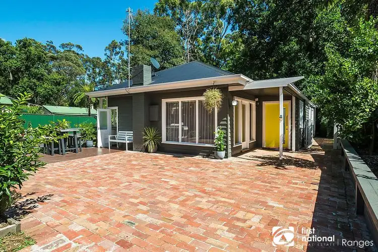 33 Sophia Grove, Tecoma VIC 3160