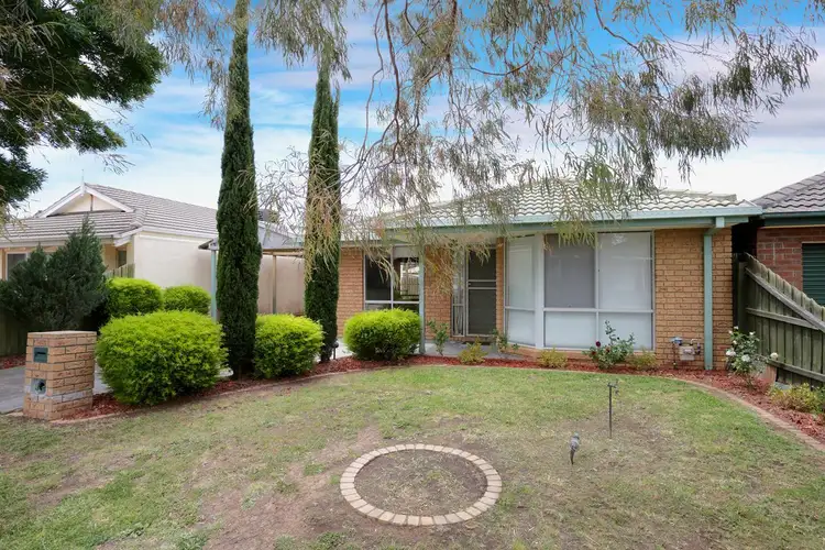 8 Cottrell Court, Delahey VIC 3037