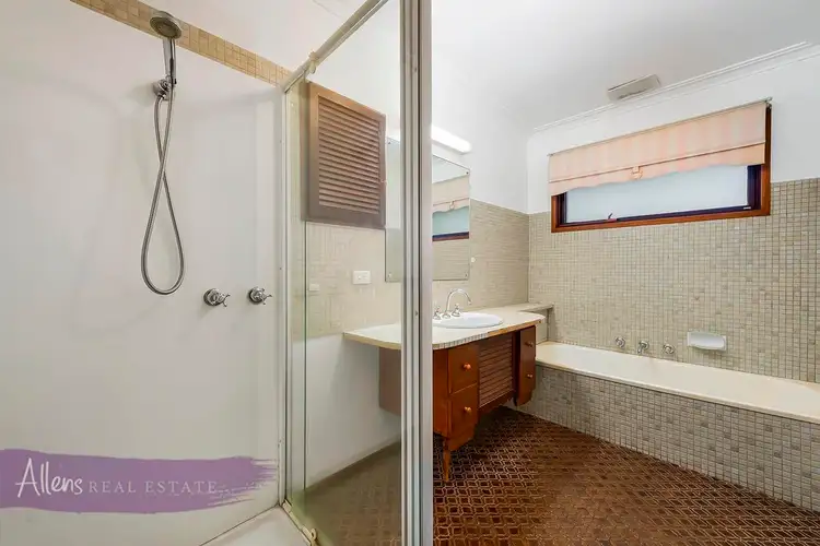 Fifth view of Homely house listing, 8 Fulview Court, Blackburn VIC 3130