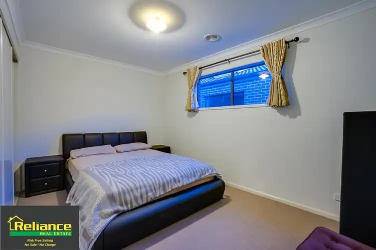 Sixth view of Homely house listing, 8 Silverbush Way, Truganina VIC 3029
