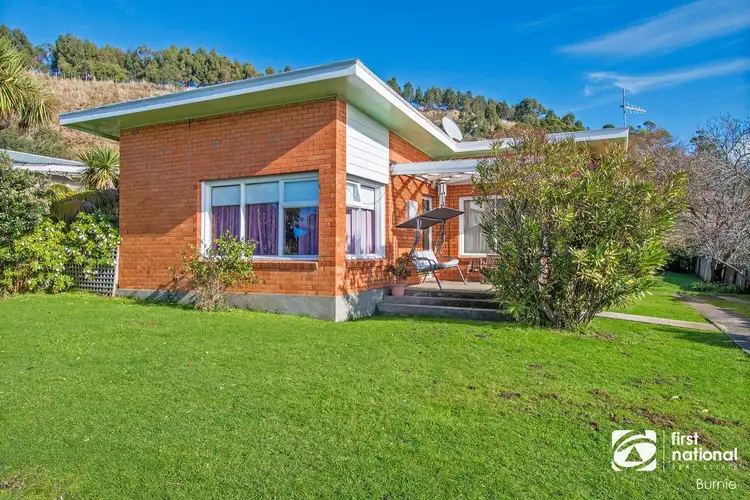 14 Arthur Street, Ocean Vista TAS 7320