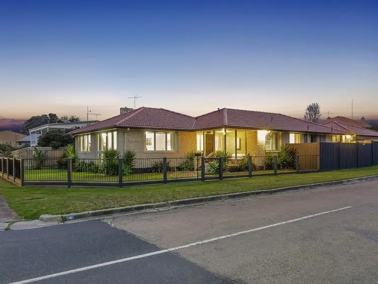 14 Morgan Street, Rosebud VIC 3939