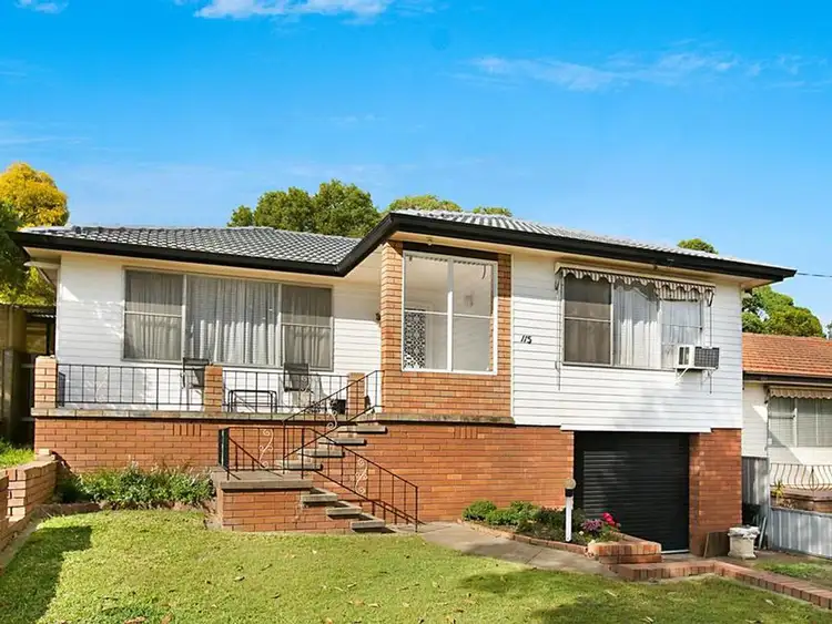 115 South Street, Telarah NSW 2320