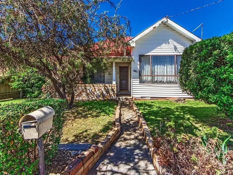 Second view of Homely house listing, 92 Cornwall Road, Sunshine VIC 3020