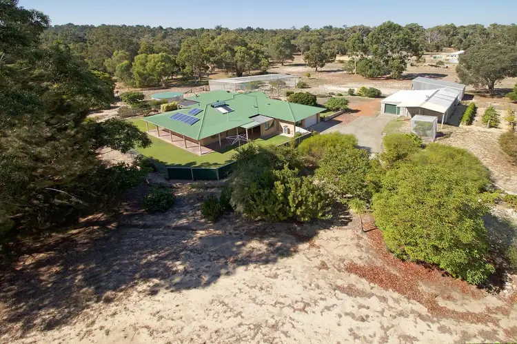 28 Thompson Crescent, Lake Clifton WA 6215