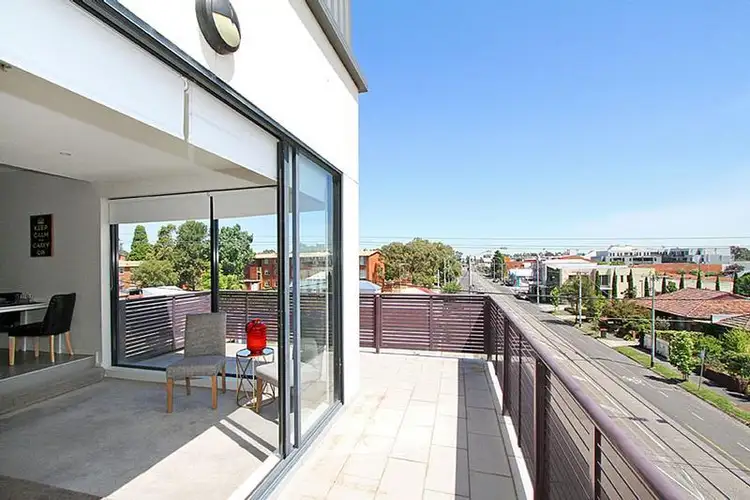 Third view of Homely apartment listing, 24/100 Union Road, Ascot Vale VIC 3032