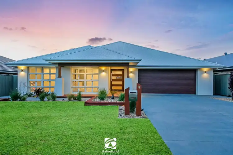 19 Jenolan Circuit, Harrington Park NSW 2567