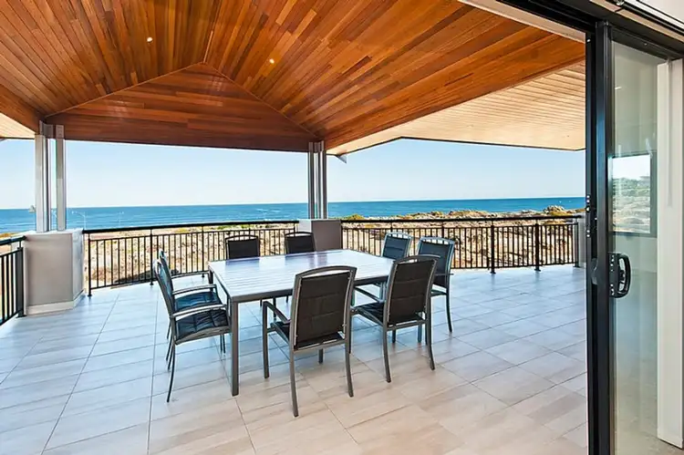 Sixth view of Homely house listing, 2 Greenbushes Crescent, Dawesville WA 6211
