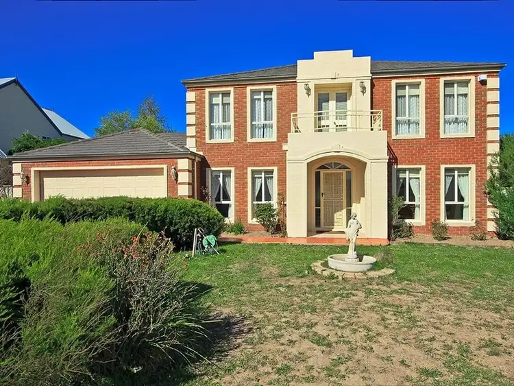 Main view of Homely house listing, 4 Sunset Court, Craigieburn VIC 3064