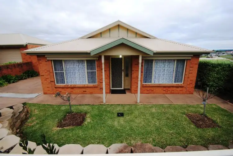 21 THE GRANGE, Leongatha VIC 3953