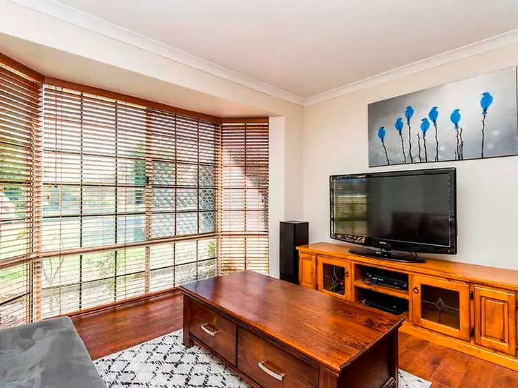 27 Premier Place, Ballajura WA 6066