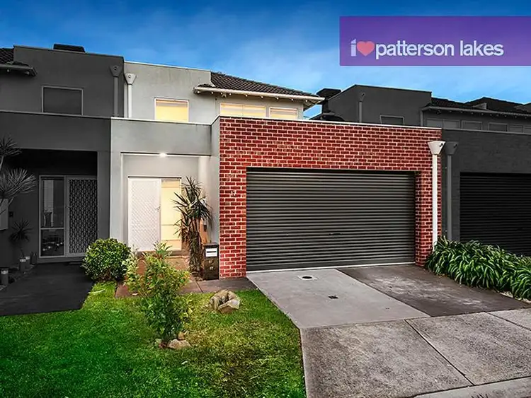 17 Starboard Lane, Patterson Lakes VIC 3197