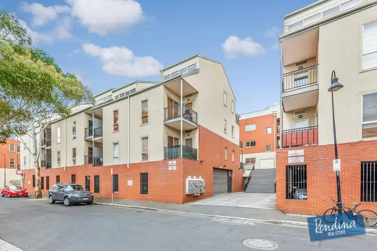 21/18 Mawbey Street, Kensington VIC 3031