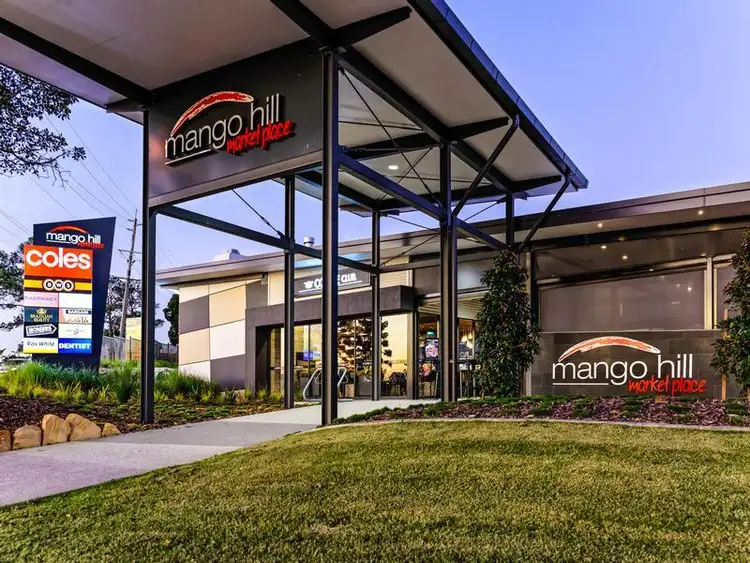 15 Lapwing Cres, Mango Hill QLD 4509