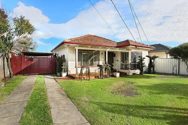 Main view of Homely house listing, 7 Barnett Street, Sunshine VIC 3020