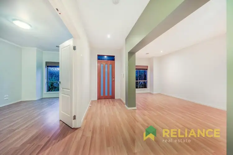 Third view of Homely house listing, 6 Pringreen Court, Tarneit VIC 3029