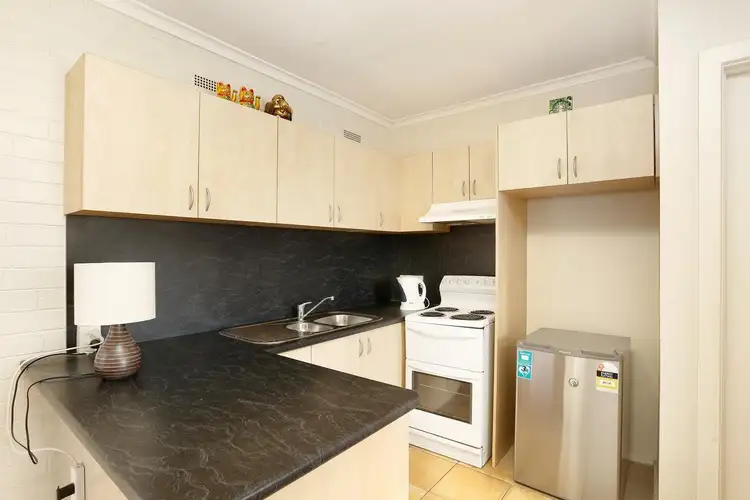 Second view of Homely unit listing, 2/26 Hampshire Road, Sunshine VIC 3020