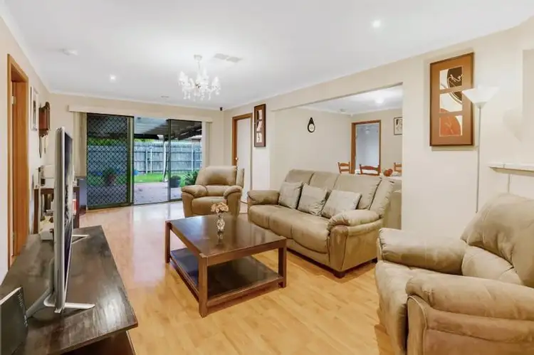 Third view of Homely unit listing, 2/6 Watson Close, Rowville VIC 3178