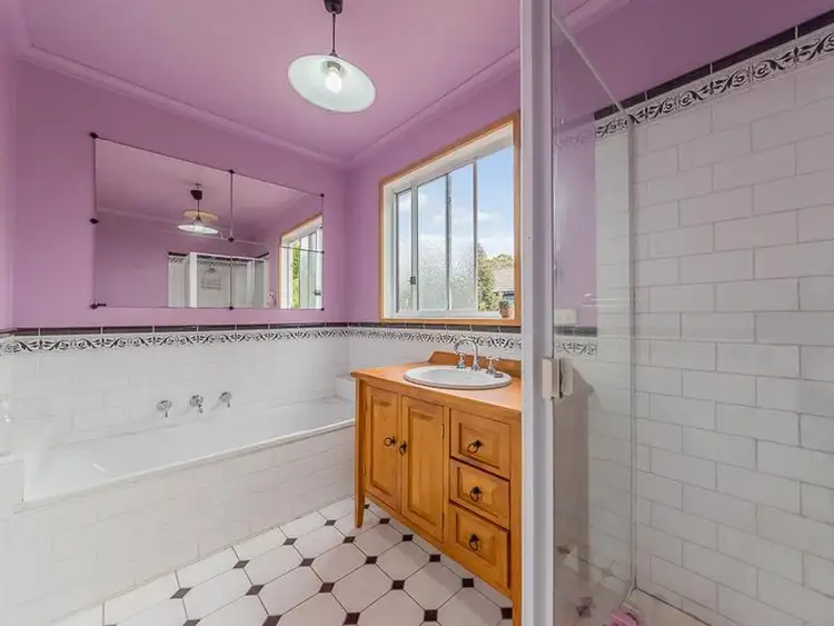 Fifth view of Homely house listing, 11 Amelia Close, Beaconsfield VIC 3807