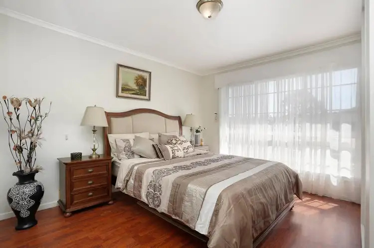 Fifth view of Homely house listing, 30 Yeats Drive, Delahey VIC 3037