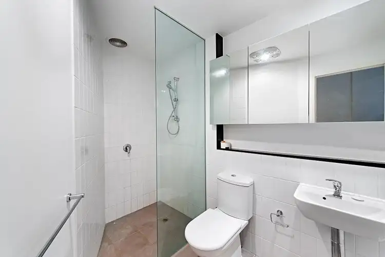 Fifth view of Homely apartment listing, 4.01/66 Mount Alexander Road, Travancore VIC 3032