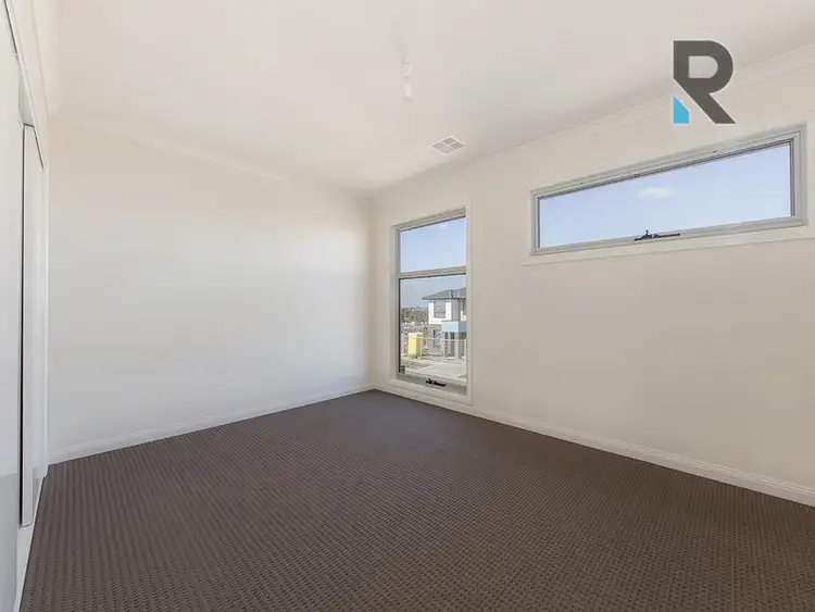 Seventh view of Homely townhouse listing, 4 Frontier Avenue, Greenvale VIC 3059