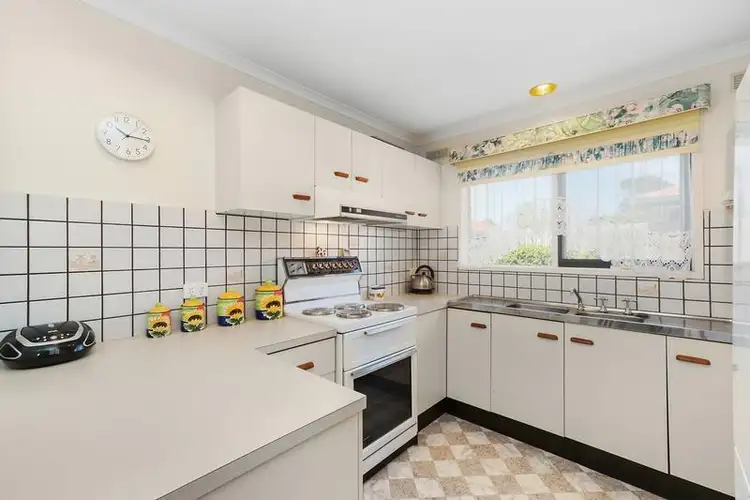 Fourth view of Homely unit listing, 1 Pace Crescent, Chelsea VIC 3196