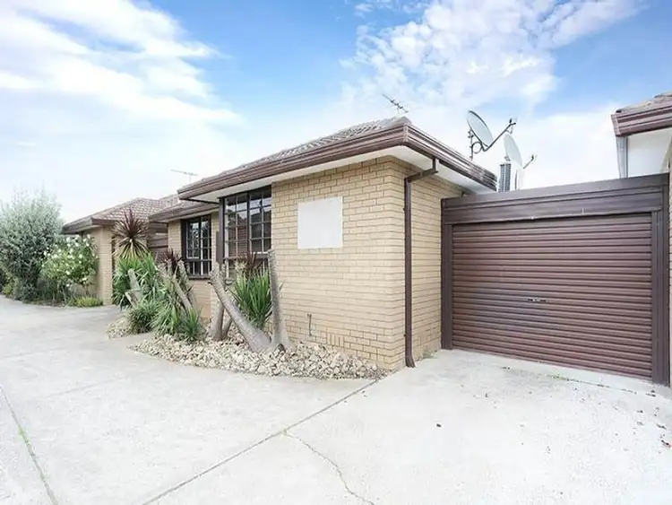 2/616 Barkly Street, West Footscray VIC 3012